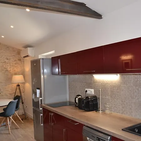 2 Pieces Vagliano Daire