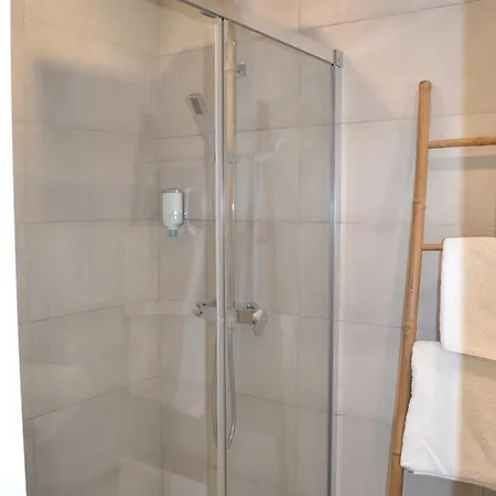 2 Pieces Vagliano Daire Cannes